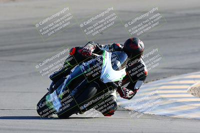 media/Jan-08-2022-SoCal Trackdays (Sat) [[1ec2777125]]/Turn 10 (2pm)/